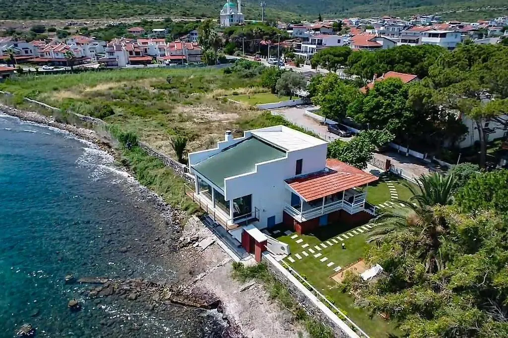 הוילה Balikliova Yfn Urla Seaside House בית נופש